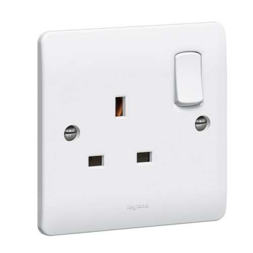 Legrand Synergy Switched Sockets 13A (Single or Double) – Single Socket (1 gang)